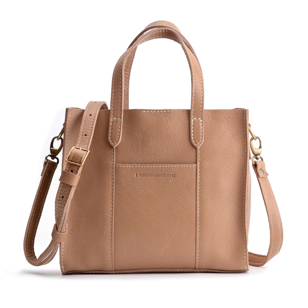 Portland leather goods Lola classic in almond